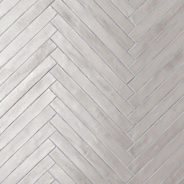 Iridescent – White