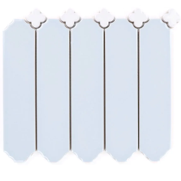 Cecile – Baby Blue z Białą Koniczyną Połysk